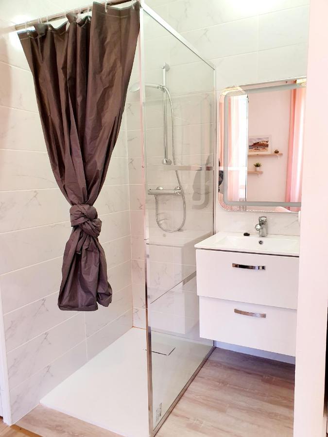 Blaye-Les-Mines Studio Renove De 20 M2 Pour Deux Personnes 아파트 외부 사진